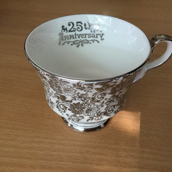 Royal Windsor fine bone china tea coffee sup silver 25th anniversary cup - Picture 1 of 4